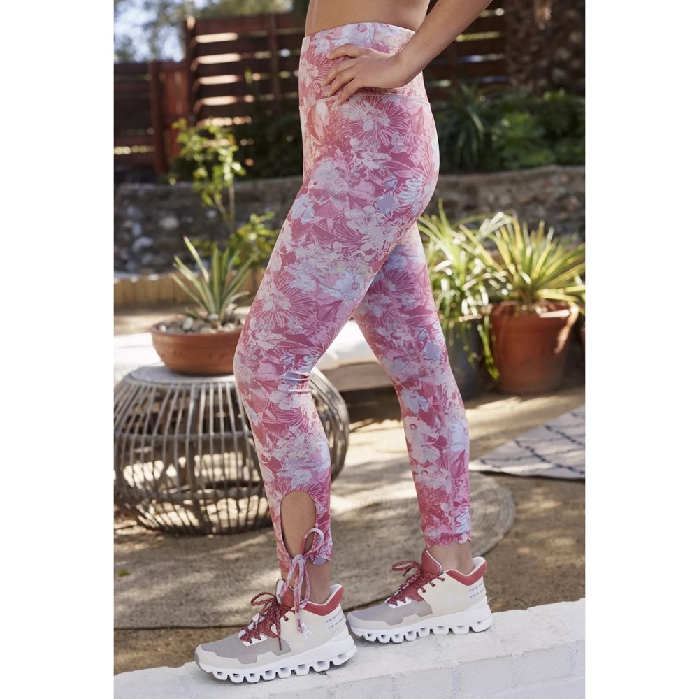 Anthropologie Daily Practice Pink Floral Allie Leggings NWT SZ XS and S - Picture 4 of 11